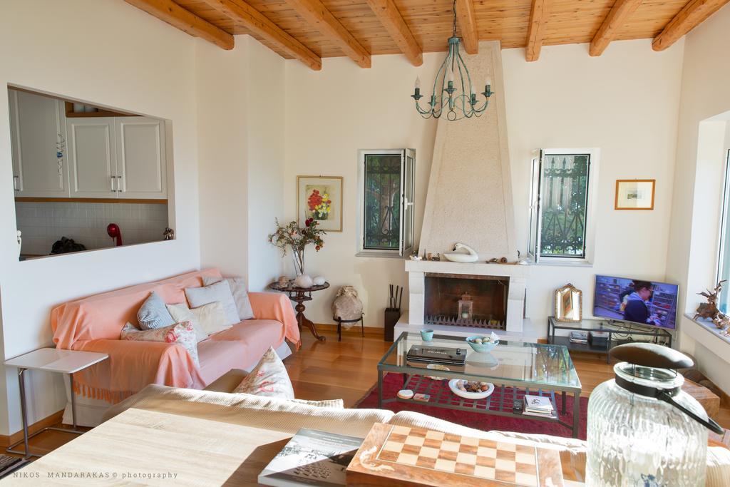 Villa Mos Kalamata Extérieur photo